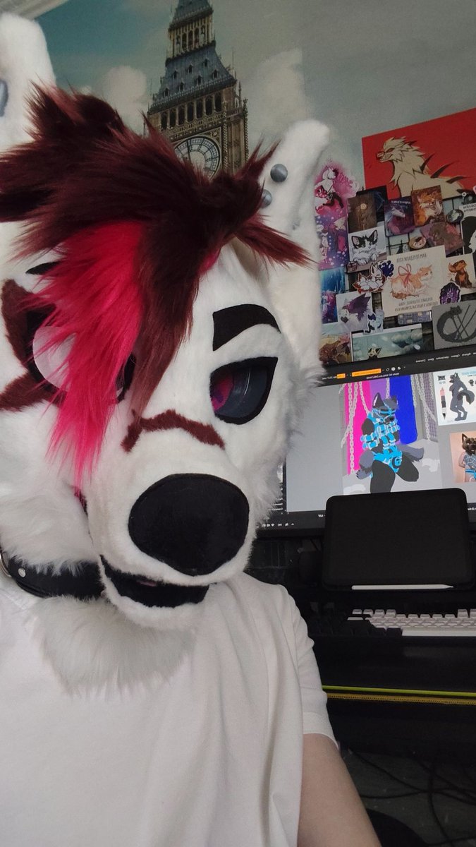 Sanysnbst's tweet photo. WORK WORK AND WORK 
🦊⚡🎨 https://t.co/q1KkoCKrpX