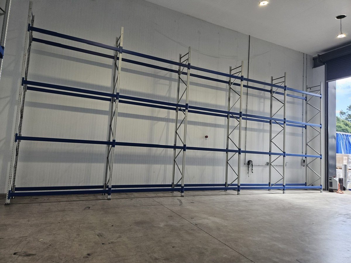 AbcRacking's tweet photo. Our installation team have been working hard in #birmingham today installing some brand new racking for a dairy production company.
Want your racking professionally installed? Call us now on 0121 333 4 555 for a quote.
#racking #warehouse #installation #dairy https://t.co/kwLitpx33w