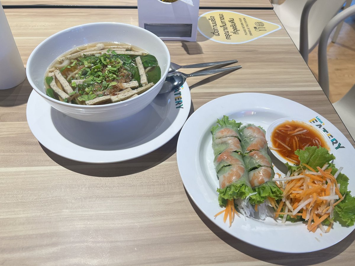 padmepadma's tweet photo. ชอบว่ะ https://t.co/PTbxNuyjUZ