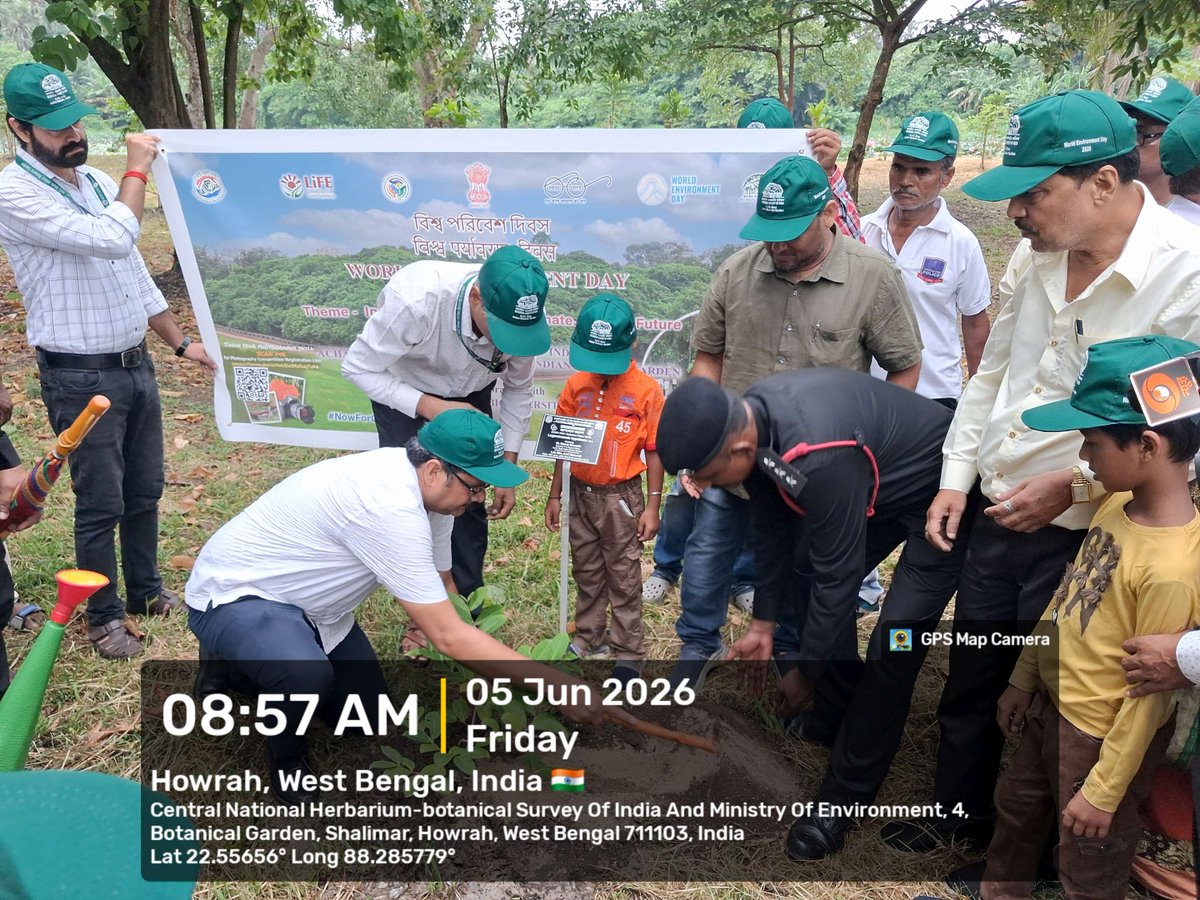 EnvisBsi's tweet photo. On 'World Environment Day 2026' AJC Bose Indian Botanic Garden in collaboration with BSI-EIACP PC-RP organized a mass plantation drive to promote conservation and awareness of endemic and threatened plant species at Division No. 24 (Dhobi Lake area) of the AJCBIBG, Howrah. https://t.co/KCfyuZvEyL