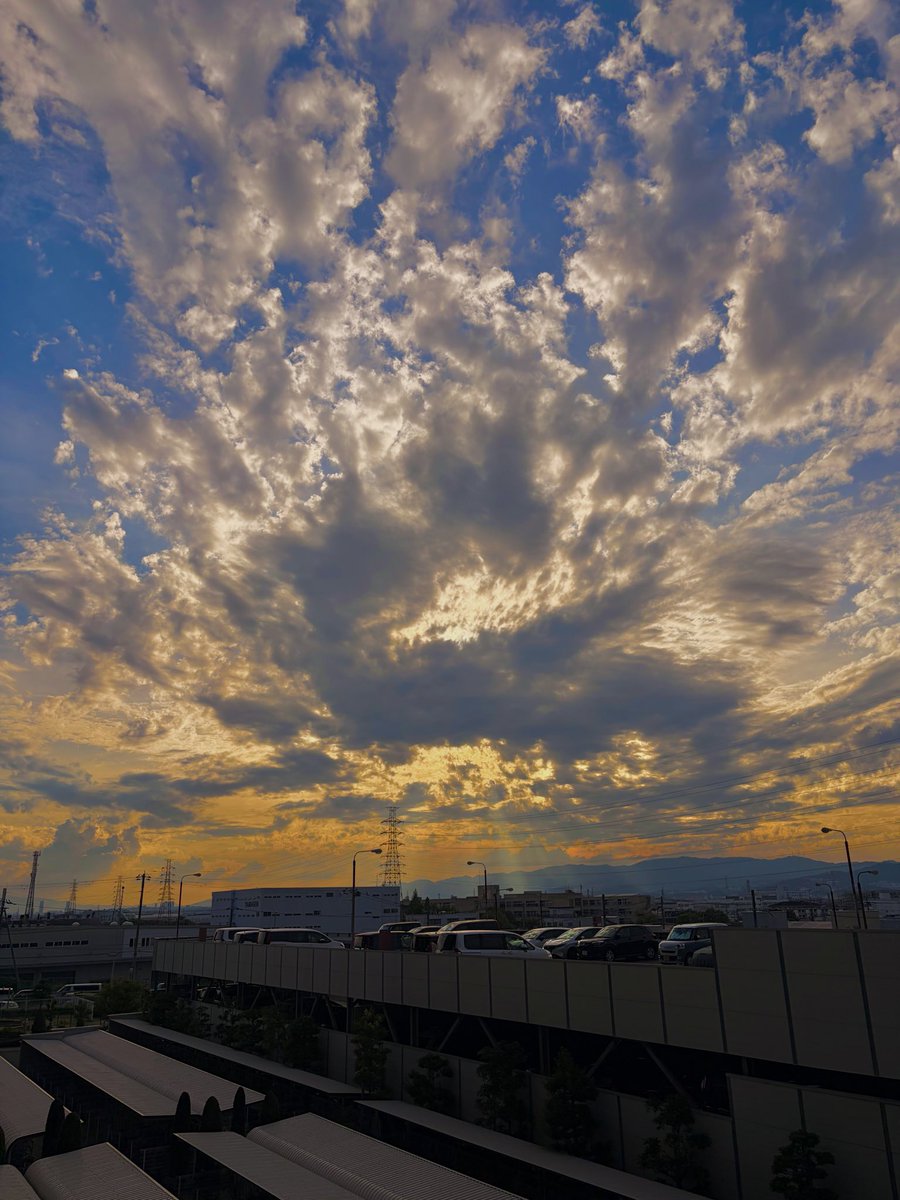 HOTABY47's tweet photo. 今日の夕 https://t.co/goTqFLKaxu