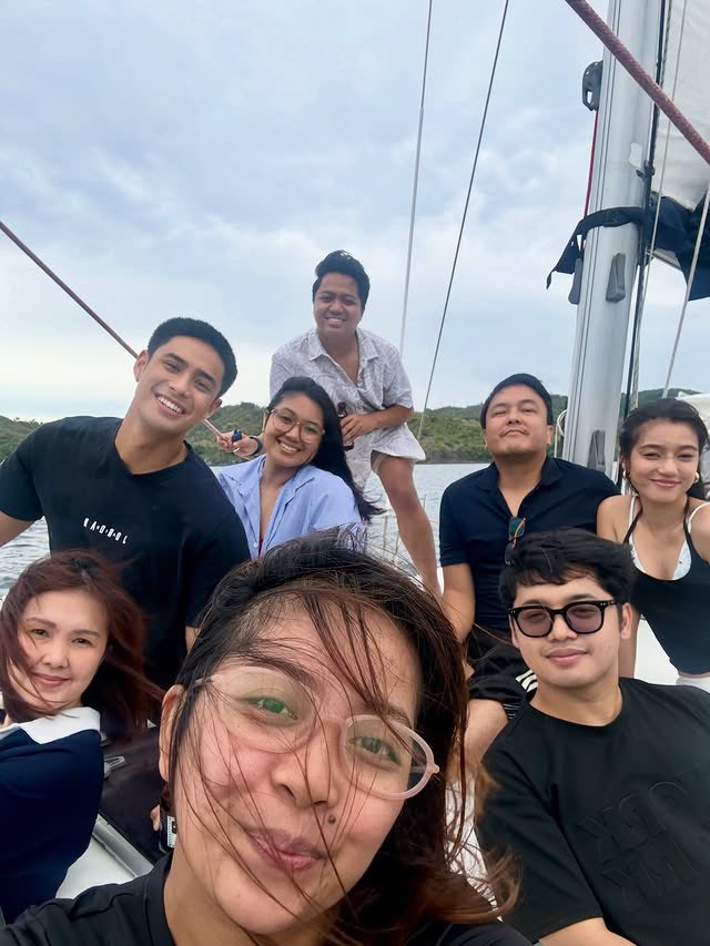 bellelieversofc's tweet photo. 061926 @bellemariano02 on donny’s IG Post! 

110M NA TAYO SA WAKAS

#BelleMariano #TayoSaWakas https://t.co/qQbS7q9crD