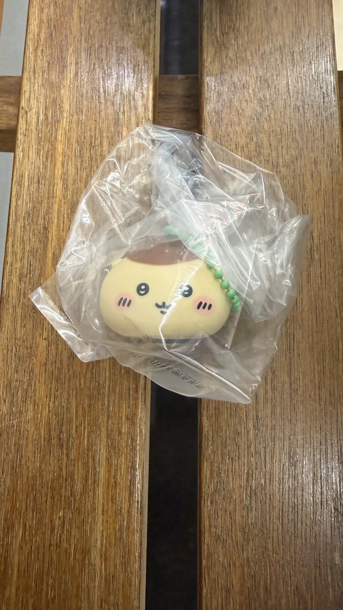 _na_sn89's tweet photo. 〖交換〗ちいかわ リップキャップマスコット ガチャガチャ

譲▶️くりまんじゅう

求▶️モモンガ

郵送にて交換お待ちしております🙇🏻‍♀️ https://t.co/xOz2wAryVh