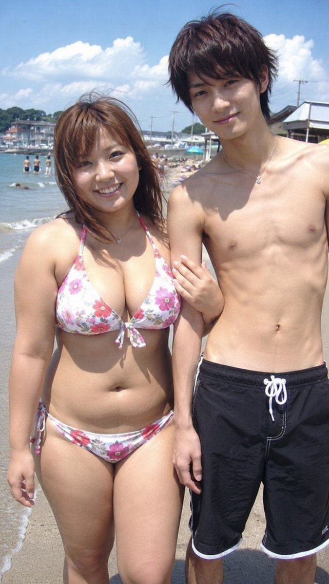 やまつる tweet media