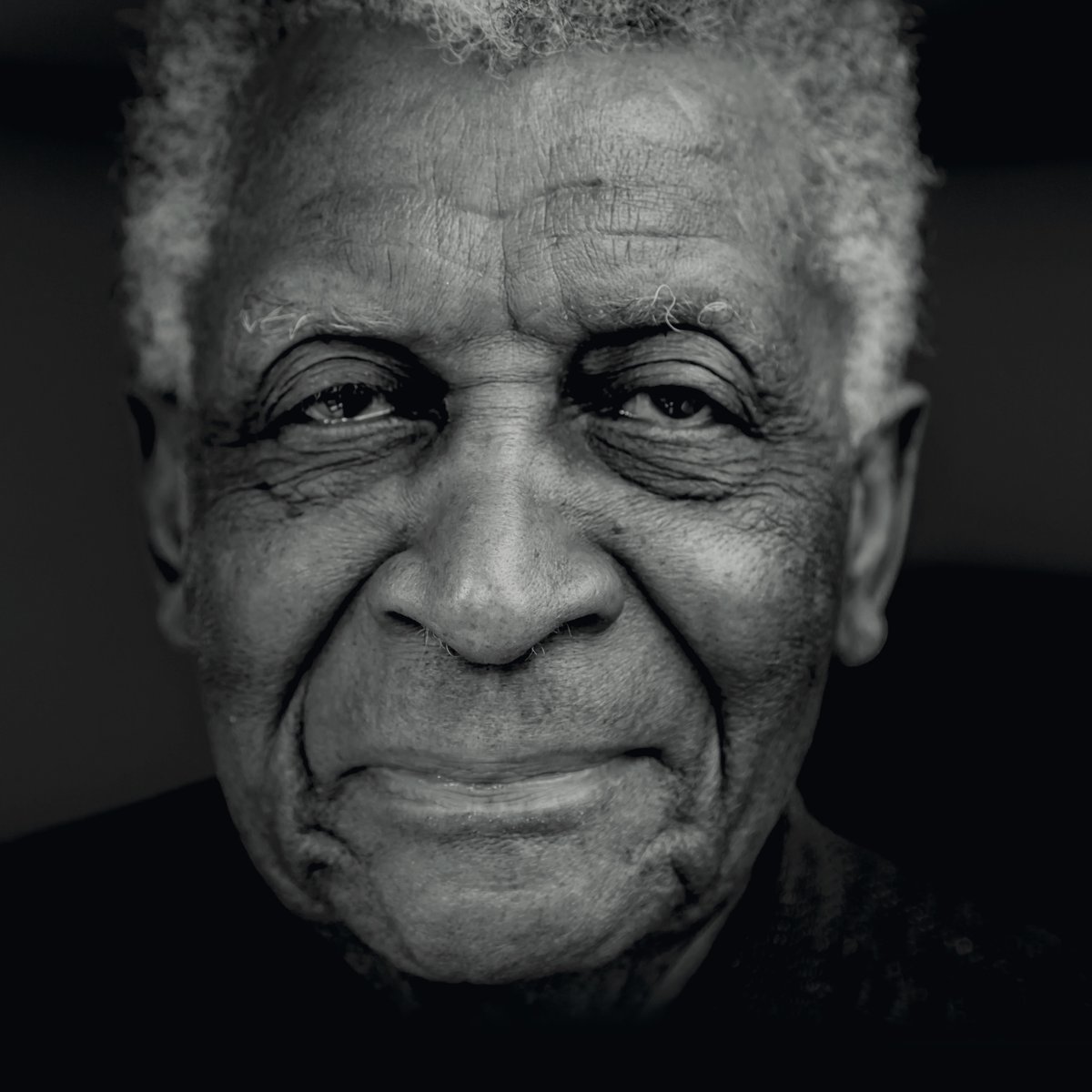qobuz's tweet photo. Abdullah Ibrahim, the acclaimed South African pianist, flutist, saxophonist, and composer, passed away this week at the age of 91. His profound legacy in the jazz world will endure for generations to come. 
 
Reflect on his legacy with us and listen to our dedicated playlist: https://t.co/8NUNeWdiwa
