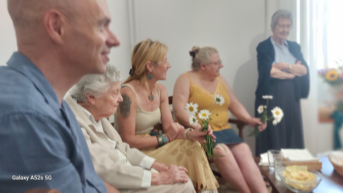 BerrizkoUdala's tweet photo. 1️⃣0️⃣0️⃣ María Soledad Fernández Arroyo Alvearrek 100 urte bete ditu

Zorionak María Soledad! 🎉

-

1️⃣0️⃣0️⃣ María Soledad Fernández Arroyo Alvear cumple 100 años

Zorionak María Soledad! 🎉 https://t.co/E1o1OfzWYA