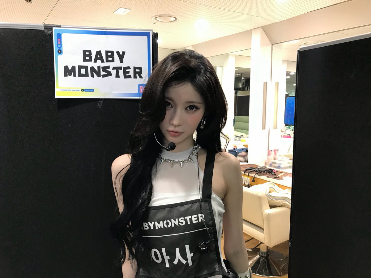 BaemonUpdatesES's tweet photo. Asa WEVERSE update π #babymonster #Baemon #Asa #AsaBaemon #asababymonster #asabaemon #EnamiAsa #μμ¬ #λ² μ΄λΉλͺ¬μ€ν° https://t.co/elHOcpvIOw