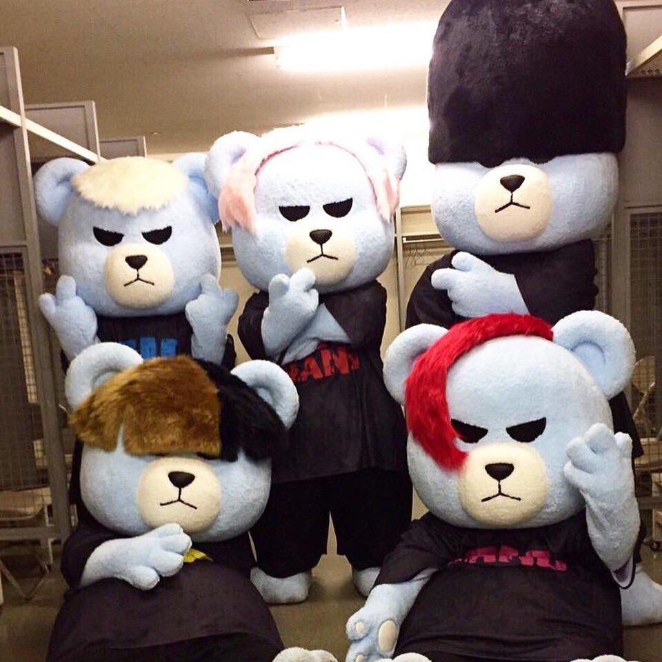 VIP_sunofam1123's tweet photo. #BIGBANGベストソング　＃声をきかせて
#BIGBANG

『WE LIKE 2 PARTY』

初めて聞いた時にビビっときてそれからずっと好きな曲！！ワクワクできる曲🎧

初めて行った0to10のLIVEを思い出せる💭
早くBIGBANGに会いたい https://t.co/EwKepI7wgn