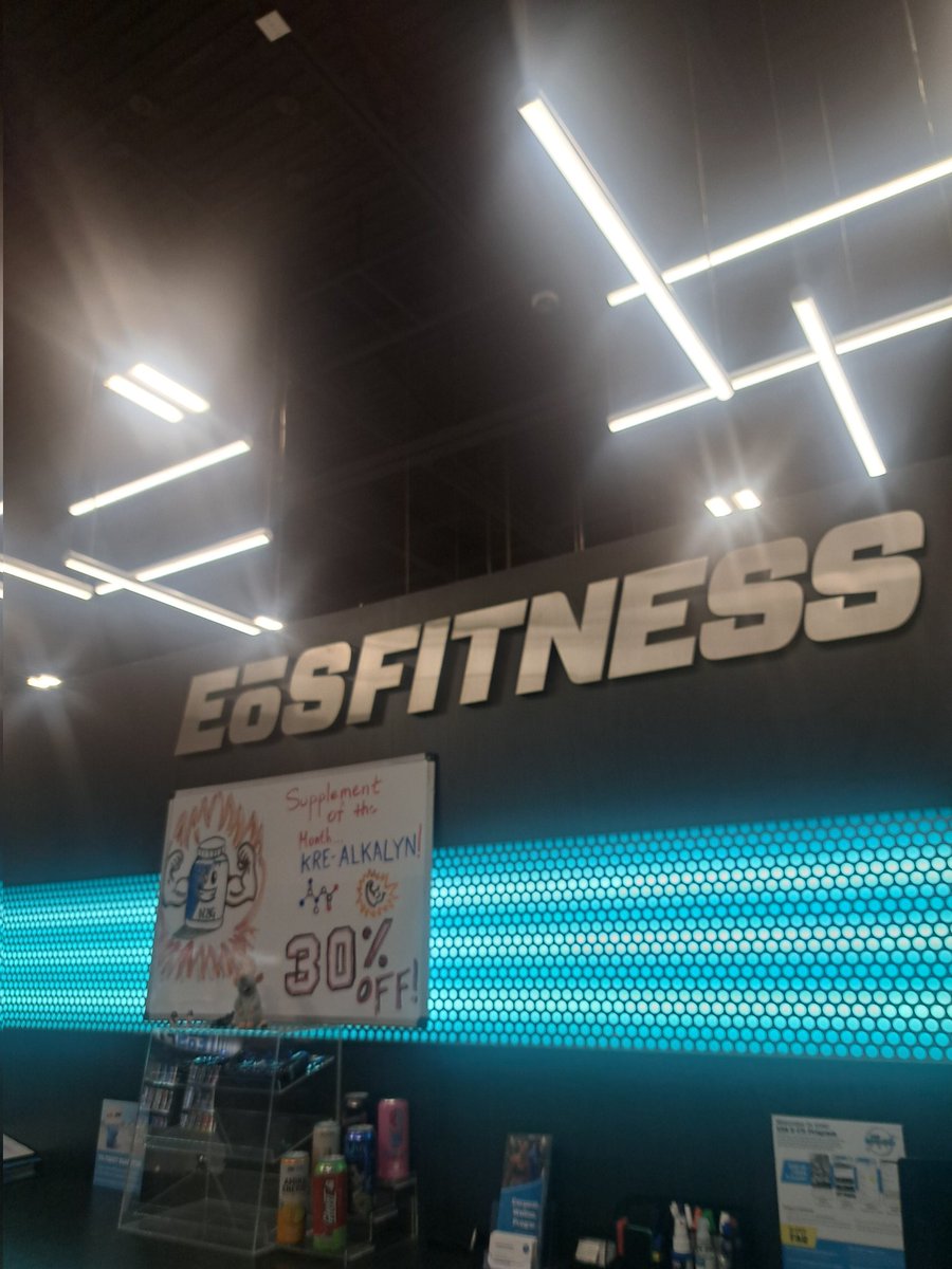 Supadrip9's tweet photo. Had to get pumped. #407freaks #Kissimmeefreaks #Floridafreaks #StCloud #OrlandoDL #OrlandoFreaks #HEAD #Master #discreet https://t.co/TqQ0t2GSI5