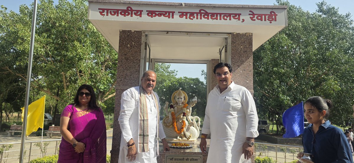 Laxman Yadav ( मोदी का परिवार) tweet media