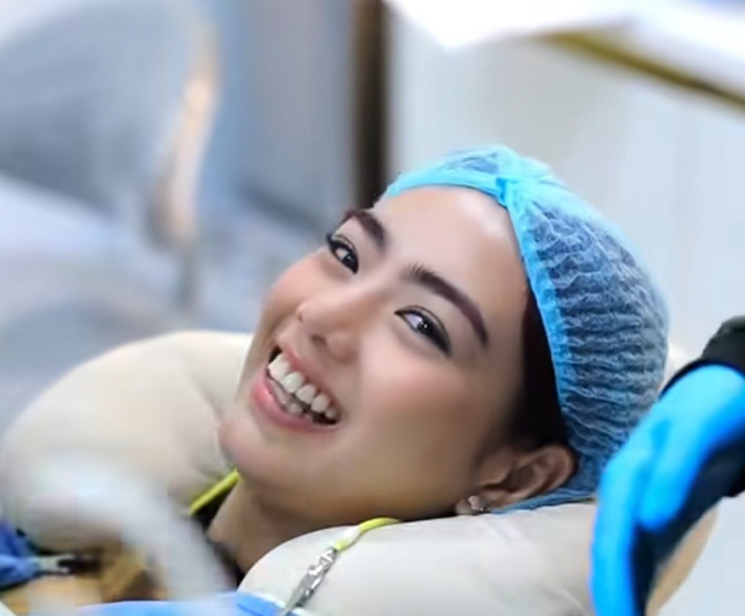 BesaiiB97915's tweet photo. Her 4  wisdom tooth

https://t.co/d0bItJlVe4 https://t.co/FIOxqT6fR4