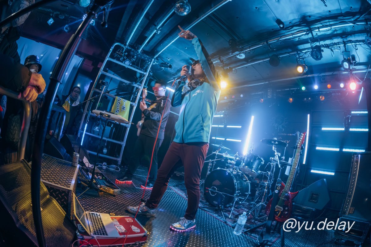 yu_delay's tweet photo. 2025.2.7 『30年後にまた会おう』 @ CLUB MERCURY
「Pilot Plant」さんを撮影📸
本日はPilot Plantのスーパーギタリスト🎸
キラキラギター演奏✨
@pilot_plant0029
@nikujuico
#カメラ #ライブカメラマン #フォトグラファー #バンド #pilotplant #ライブハウス #ライブ写真 #バンドマン #band #live https://t.co/cngpauGulg