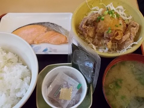 vi_visuke's tweet photo. 俺の人生クイックガストの得朝定食に救われ過ぎた時期が長かったから すかいらーく がから良しとか言うゴミに転換したことを一生恨んでるし定期的に再燃する。 https://t.co/1lTe4mCmfL