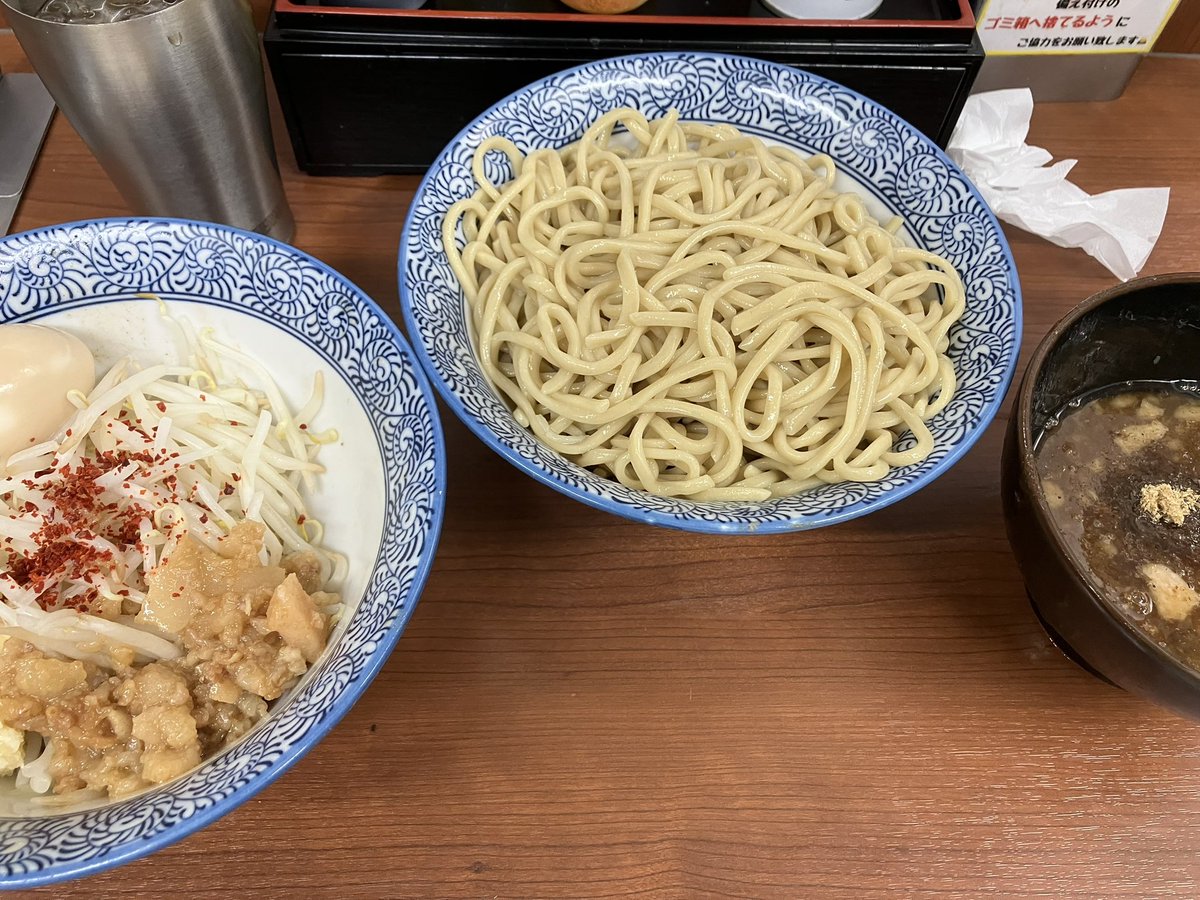 DarkWing0000's tweet photo. 田田の夏限定の魚田田
田田の限定ほんま美味すぎるな https://t.co/P2k5wJIMe3