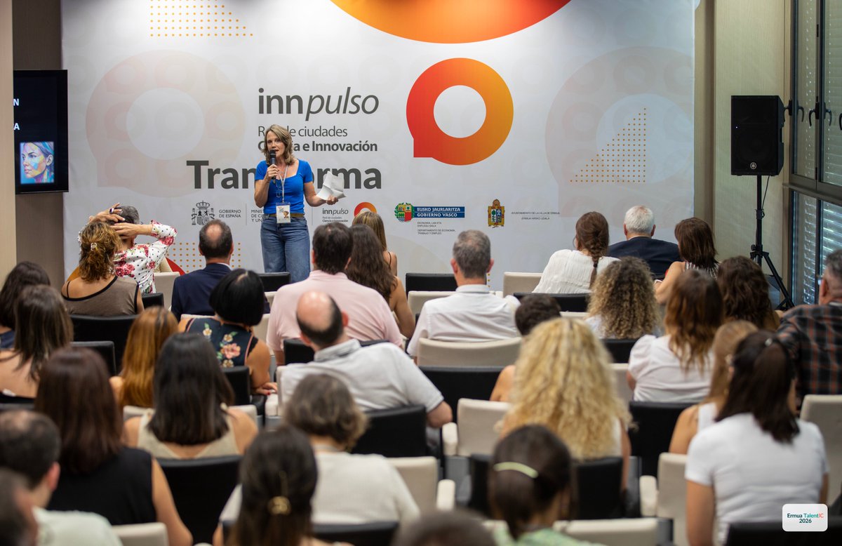 redinnpulso's tweet photo. 🟤 #ErmuaTalentIC dedicó su segunda jornada a la transformación de las administraciones locales junto a la #RedInnpulso.

Con #InnpulsoTransforma reflexionamos sobre innovación pública, talento, IA y nuevas capacidades locales.

👉 Lee la nota de prensa: https://t.co/LDTWj0UPMx https://t.co/WGwXTShxTj