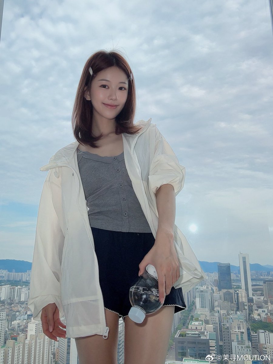 harumboenga's tweet photo. ㅤ

️️ ️️️️️️
ya ampun! Kangen banget deh rambut pendek kayak gini. 🥺

️️ ️️️️️️ https://t.co/3HF9rn4Dsx