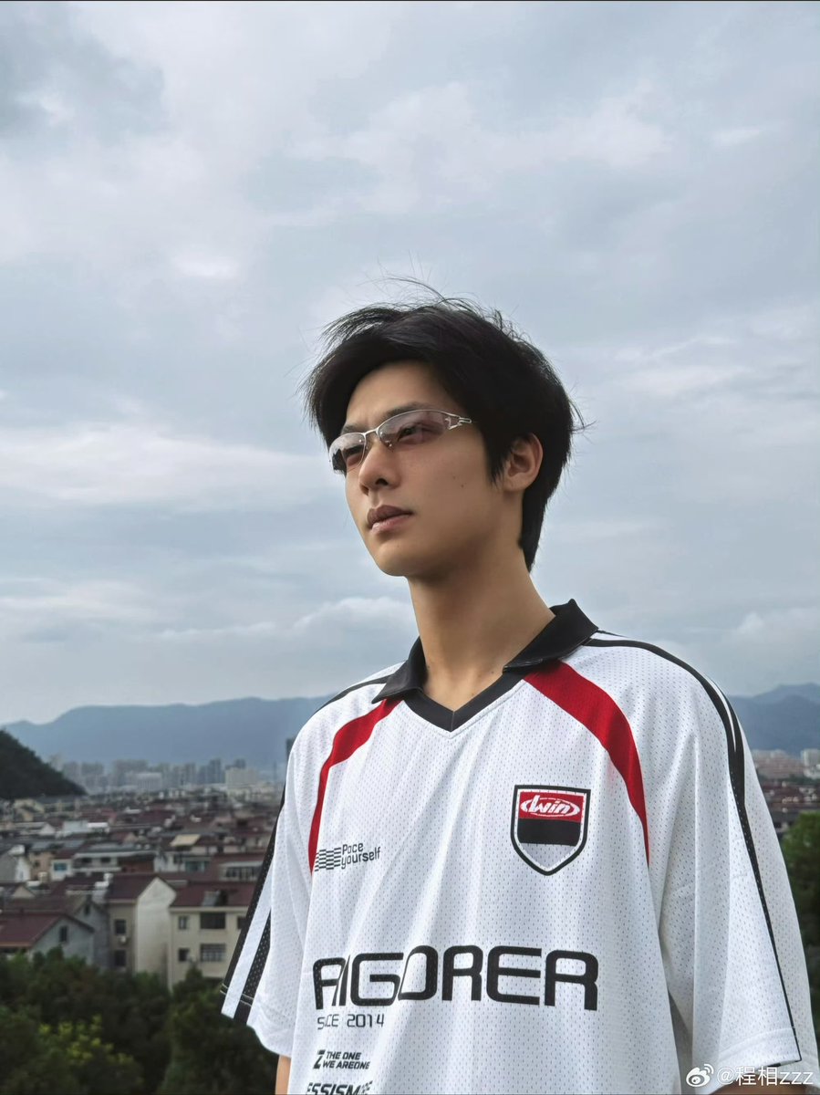 usgewr's tweet photo. ทุกคนมาตามพิ่เฉิงเซี่ยงกันเยอะๆนะ นางน่ารักก หล่อมากๆ ทิ่หนึ่งในจัยอะ 1 of 1 🩷 https://t.co/xmXlsJRIo1