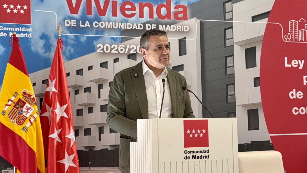 viviendaCMadrid's tweet photo. 🏠 La @ComunidadMadrid reúne a los alcaldes de la región para presentar las nuevas medidas que agilizarán la construcción de vivienda protegida.

➡️ El consejero @jorgerodrigodo ha subrayado la importancia de la colaboración entre administraciones.

+Info: https://t.co/qIyTyTurOY https://t.co/H7ygzpjzFl