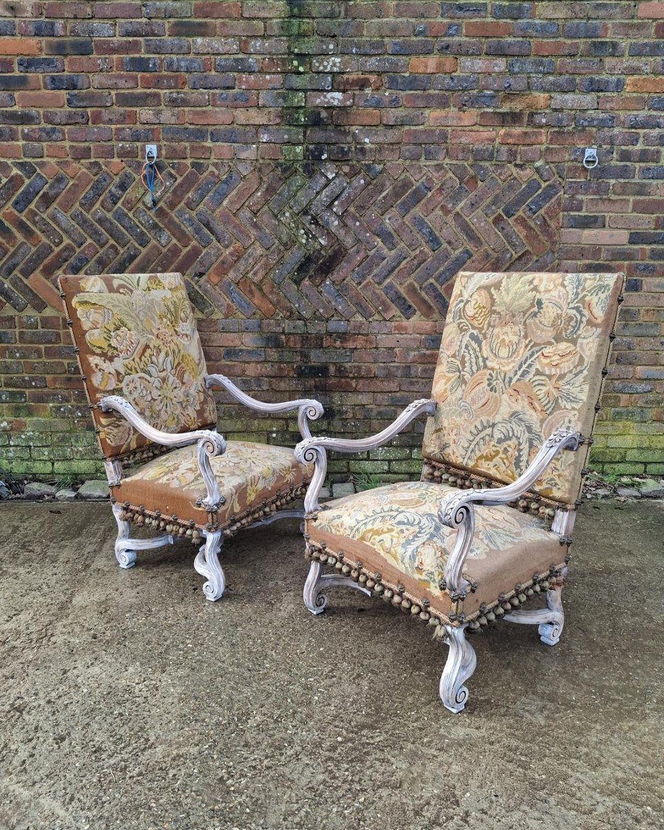 loveantiques's tweet photo. 🔦Dealer Spotlight🔦

The Bleached Barn - Specialising in antique and vintage furniture sales, restoration, bleaching, French polishing and bespoke finishes. Combining traditional craftsmanship with modern interior style.

Explore the full collection at https://t.co/EVZMPB5D2f https://t.co/1Uax9pomwo