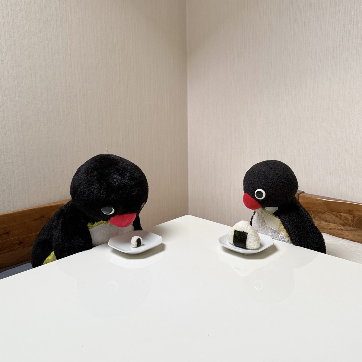 pingmyping's tweet photo. 🐧🍙 https://t.co/ibNQ6O7CkO
