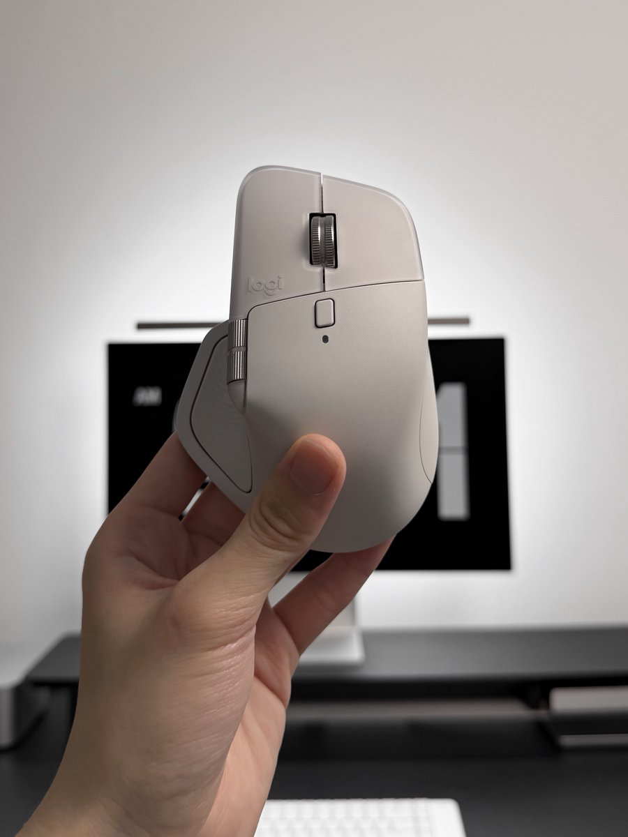 easloguide's tweet photo. Logitech MX Master 4 is the best productivity mouse yet. https://t.co/K2eeQOpYmn