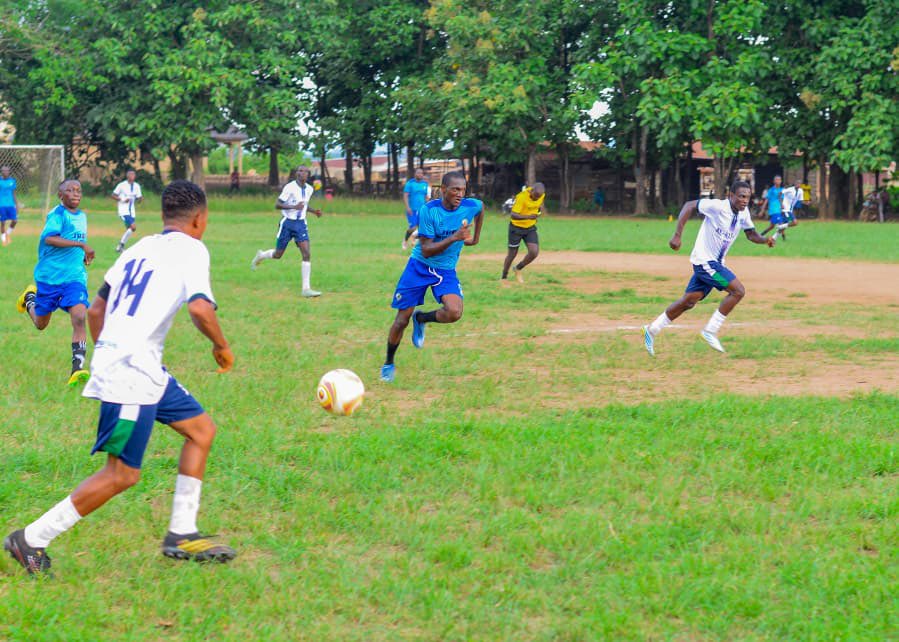 FutureBuilderFA's tweet photo. 🖼️ Photo dump : FUTURE BUILDERS FA VS JUNGLE BOYS FA (Friendly Match) https://t.co/WIqUTDZnvC