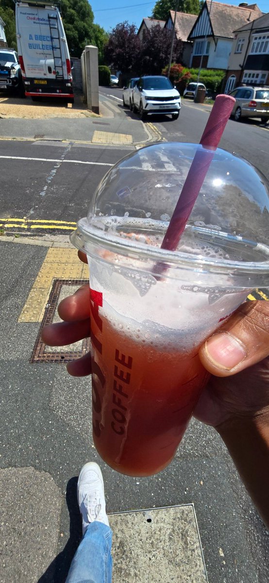 Tayfur121's tweet photo. @CostaCoffee how do costa get away serving undiluted refresher. So annoyed. https://t.co/rMTczwlmFZ