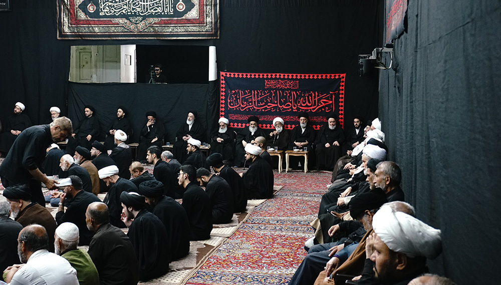 آیت الله العظمی سید صادق حسینی شیرازی دام ظله tweet media
