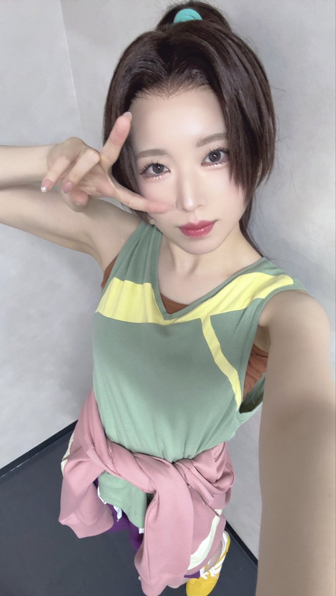 hitaka_mashiro's tweet photo. #舞台時光代理人
2日目のご来場ありがとうございました！
シャンシャン✌️

#舞台時光代理人 https://t.co/cIHjF5Bp6g