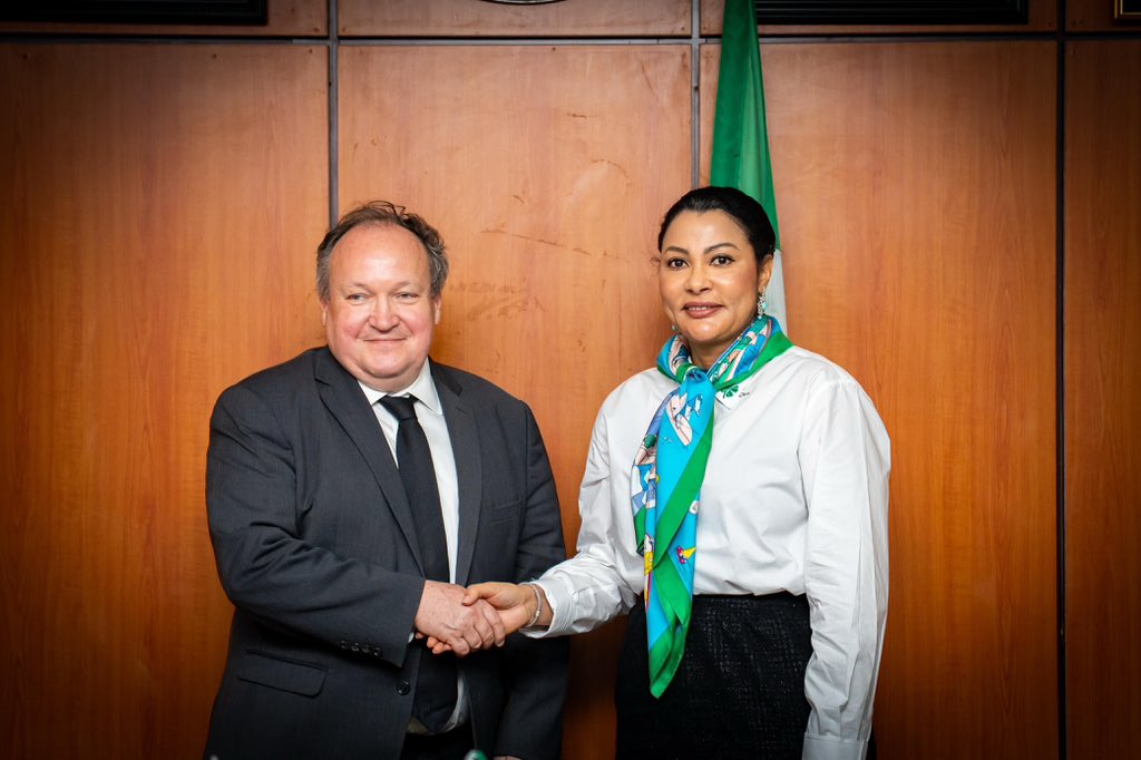 DrDorisAnite's tweet photo. Building bridges for Nigeria’s economic future! 

Today, I hosted the Vice President of the European Investment Bank (EIB), Mr. Ambroise Fayolle, and the Head of the EU Delegation to Nigeria, Mr. Gautier Mignot, at the Ministry. 

The EIB's current €1.2 billion portfolio in Nigeria is a massive vote of confidence in our country's economic reforms and potential.

We had robust discussions on driving development finance that aligns with the Renewed Hope Agenda, Nigeria Agenda 2050, and our upcoming National Development Plan (2026-2030). Together with our global partners, we are committed to unlocking sustainable growth and prosperity for all Nigerians. 

#EIB #EUinNigeria #NationalDevelopment #Investment #NigeriaEconomy #EconomicTransformation