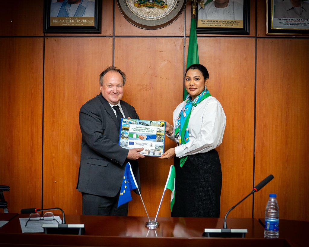 DrDorisAnite's tweet photo. Building bridges for Nigeria’s economic future! 

Today, I hosted the Vice President of the European Investment Bank (EIB), Mr. Ambroise Fayolle, and the Head of the EU Delegation to Nigeria, Mr. Gautier Mignot, at the Ministry. 

The EIB's current €1.2 billion portfolio in Nigeria is a massive vote of confidence in our country's economic reforms and potential.

We had robust discussions on driving development finance that aligns with the Renewed Hope Agenda, Nigeria Agenda 2050, and our upcoming National Development Plan (2026-2030). Together with our global partners, we are committed to unlocking sustainable growth and prosperity for all Nigerians. 

#EIB #EUinNigeria #NationalDevelopment #Investment #NigeriaEconomy #EconomicTransformation