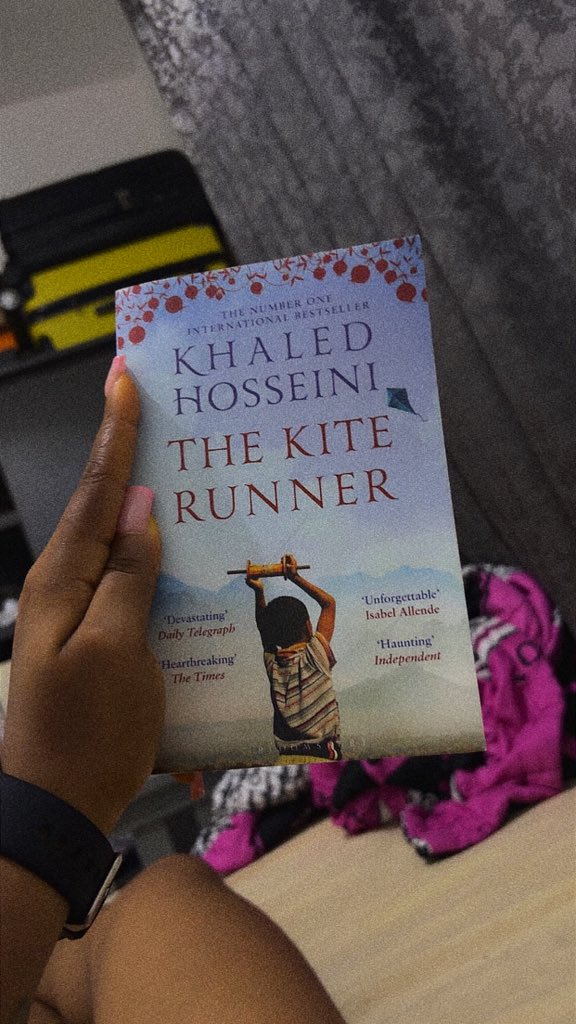 chiza_ram's tweet photo. Books I read recently that left me shattered 😩 https://t.co/dsBb3gKIAf