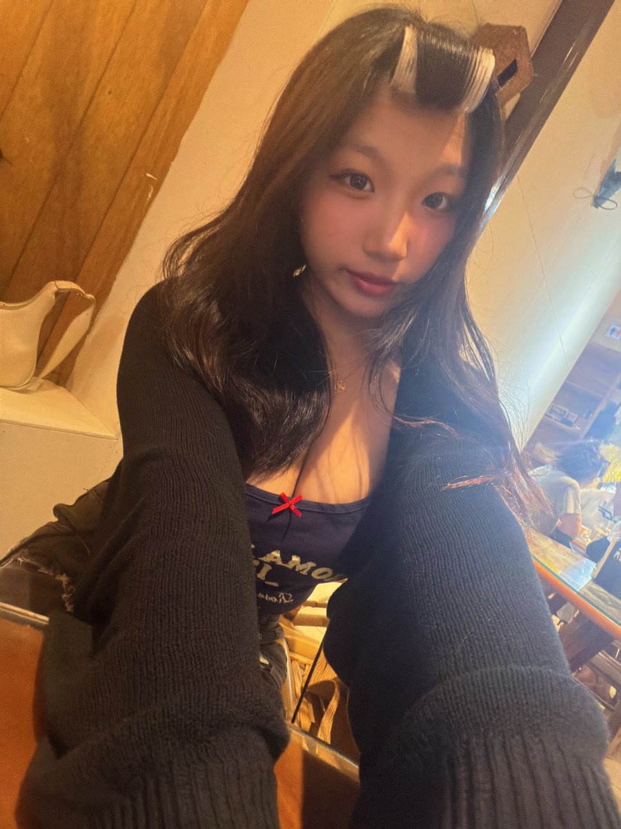 hall_of_tech127's tweet photo. 有人喜歡🐻大的嗎
強調一下
不是很貴 但是很緊喔
想偷吃都找不到人 幹
不挑食！ 在台灣喔
#日常 https://t.co/tYvkLMmIL2