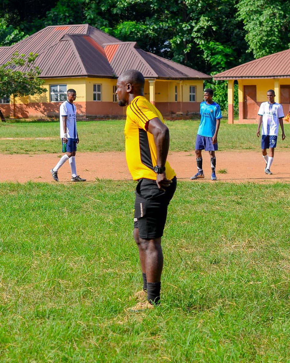 FutureBuilderFA's tweet photo. 🖼️ Photo dump : FUTURE BUILDERS FA VS JUNGLE BOYS FA (Friendly Match) https://t.co/wEAo84PmHC