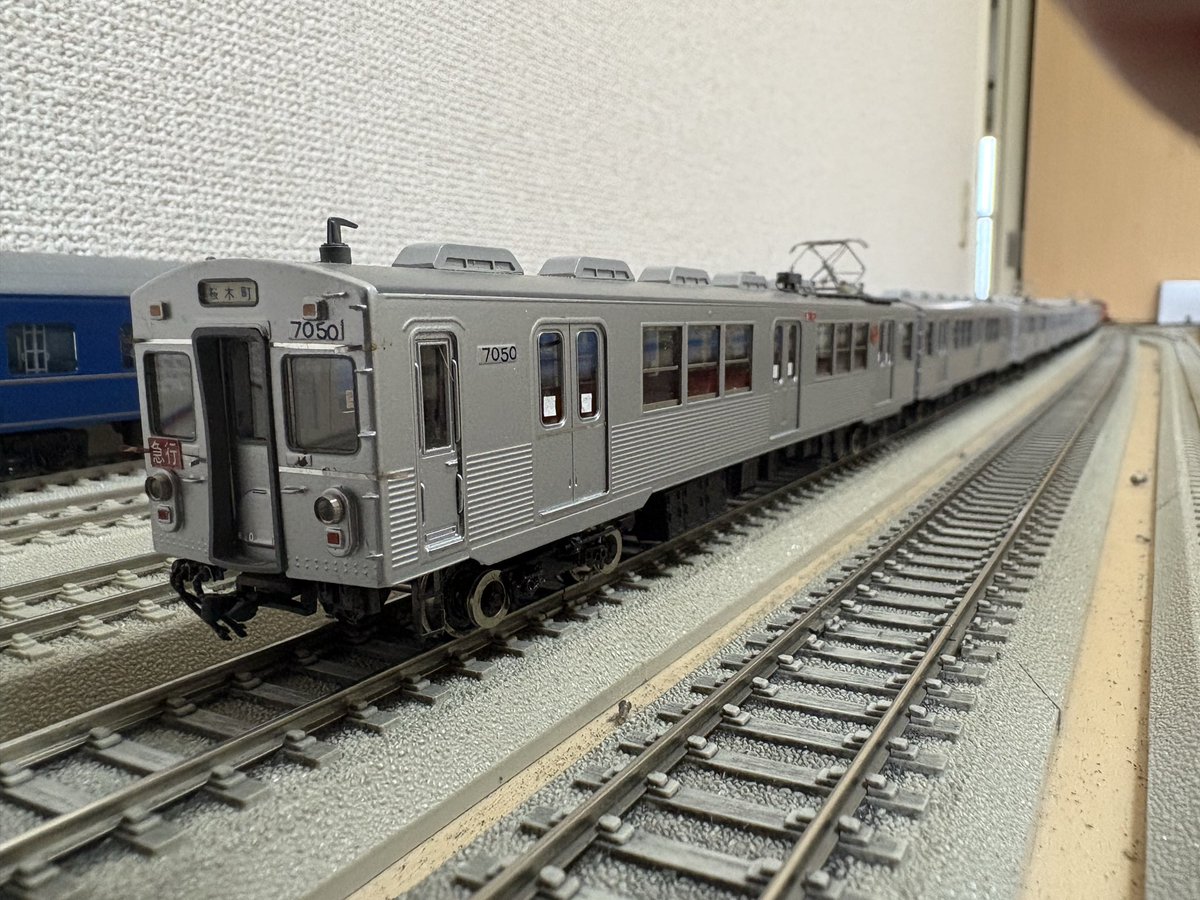鉄道部品　⭐︎早い者勝ち⭐︎ 本日届きました。有難うございます。 東横線を走る姿はフラグシップ車
