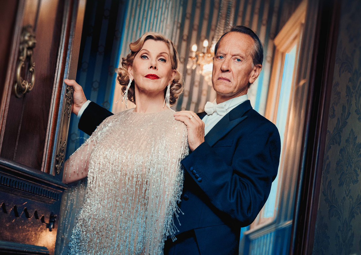WESTENDBF's tweet photo. 🎭✨PHOTO RELEASE ✨🎭

A first look image has been released of Christine Baranski and Richard E. Grant, who will star in Noël Coward's irresistible comedy Hay Fever at Wyndham's Theatre this autumn.

📸 Oliver Rosser, FEAST https://t.co/Zc2tjhugLn