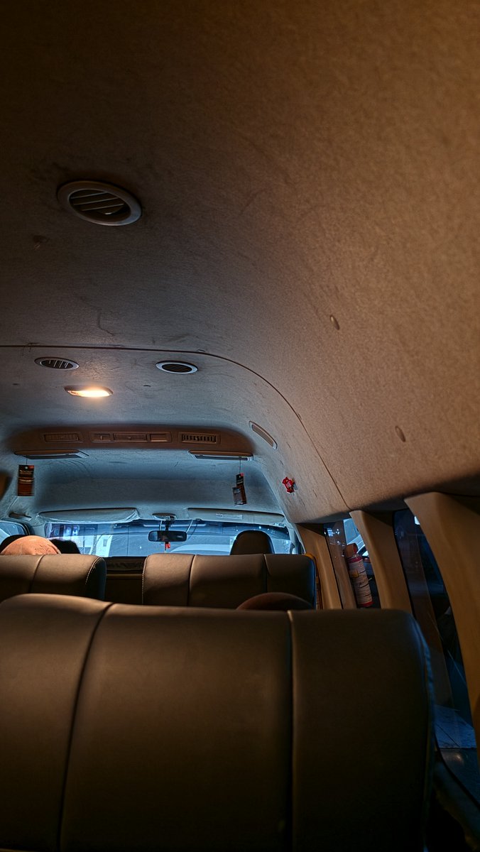 doondoond's tweet photo. Di travel lagi nih gua. Pulang. https://t.co/qXS8hbORc8