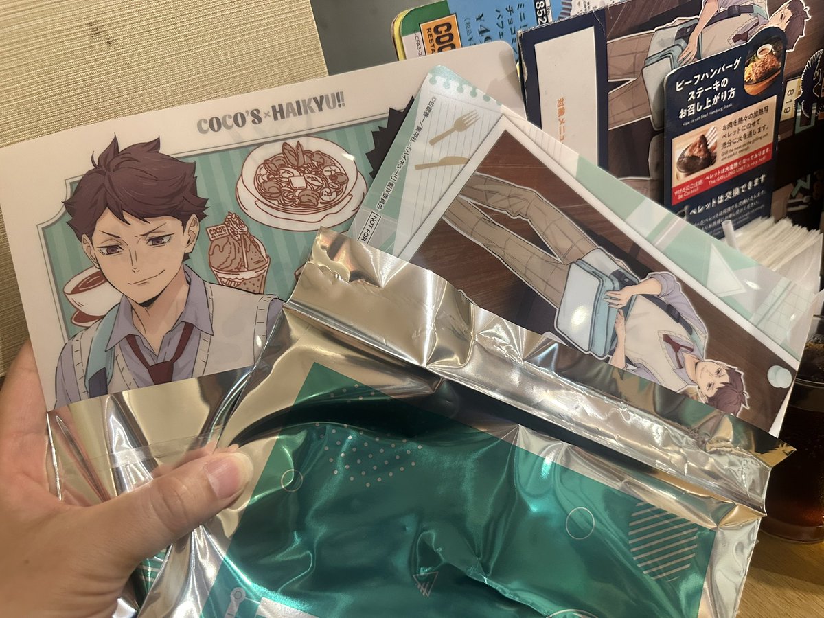 cinna28034700's tweet photo. コラボ終わる前に……
クリアファイルコンプできた🥰

コラボグッズまだまだ残ってたけど欲しい人いるかな？ https://t.co/8gyuTqzHBR
