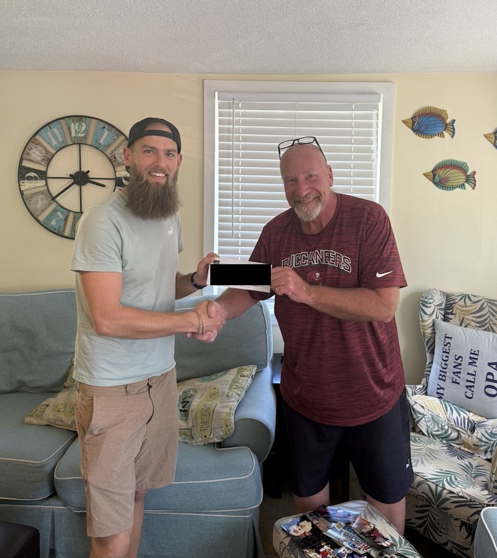 Russell Winter tweet media