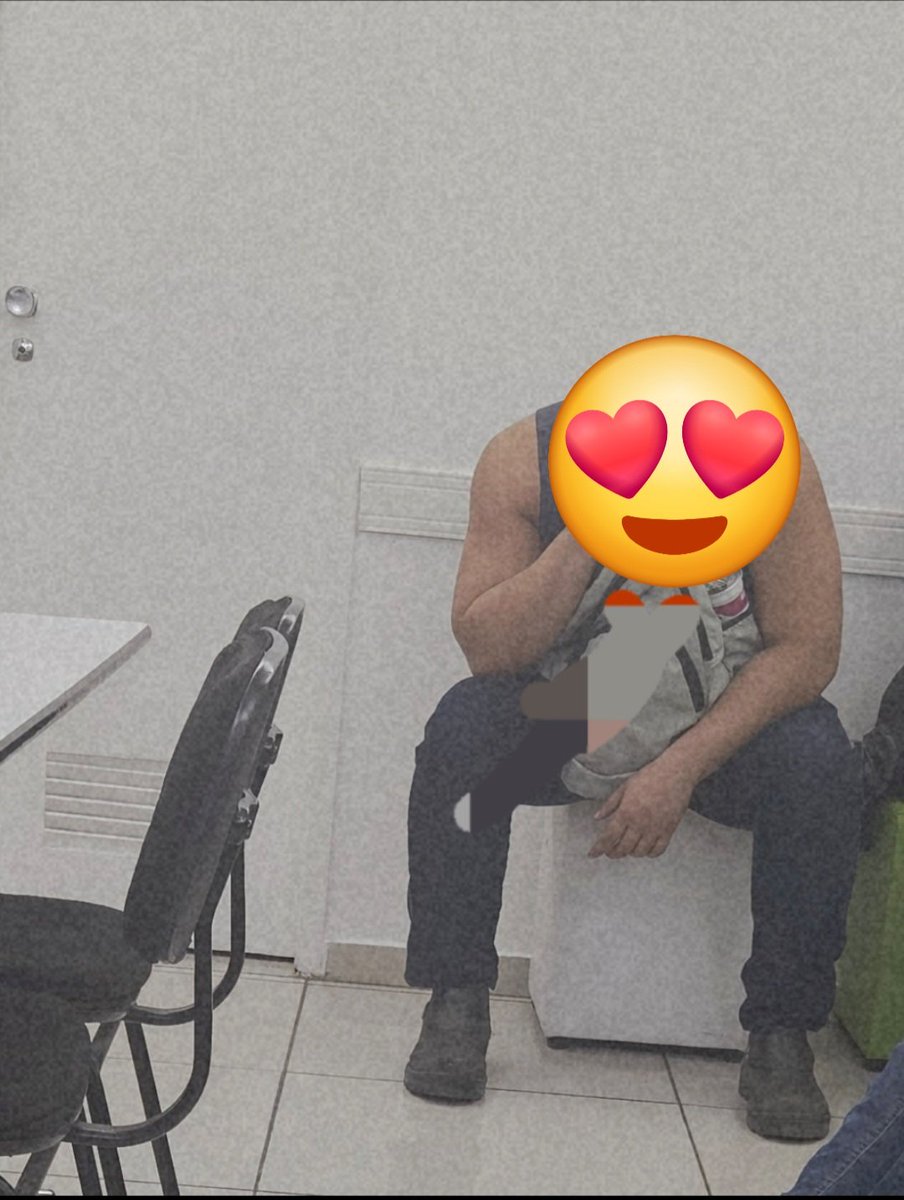 Domfeet44's tweet photo. #feet #urso #macho #botas #pes #muscleteen #muscle
Mas fotos e insta do meu amigo disponível no meu pack flagras novinhos gostosos só chamar na DM https://t.co/6SxkrEkrm1