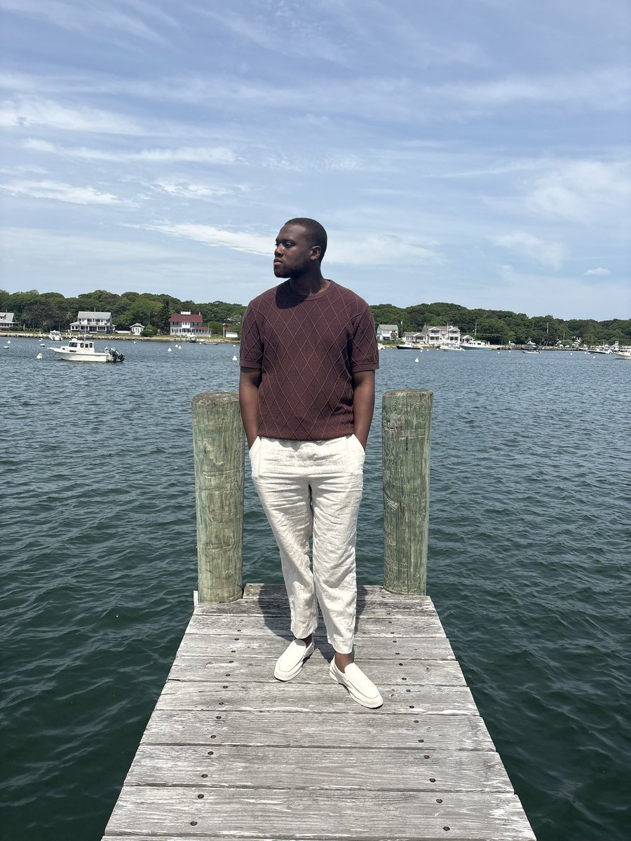 _Feamster2_'s tweet photo. Took a trip to Martha https://t.co/707pOaPUSm