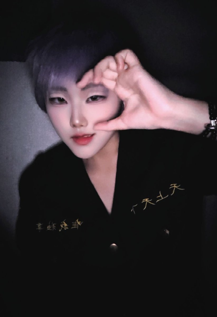 cos_gwangrang's tweet photo. 도만 창설일이란 걸 이제 알아버린...
후딱 드라켄이랑 미츠야 올리려다 컾링 같아서 겁나 예전에 한 밤티 바지도 슬쩍 올려여 https://t.co/xIr7YNVWtt