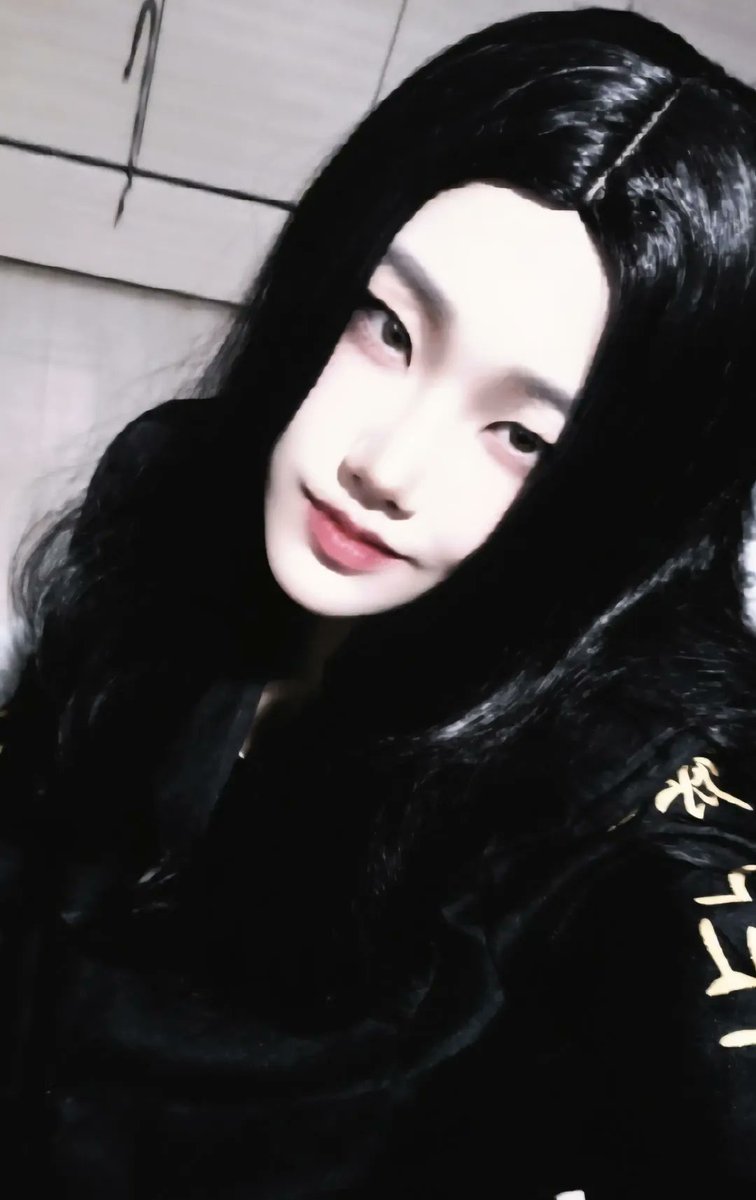 cos_gwangrang's tweet photo. 도만 창설일이란 걸 이제 알아버린...
후딱 드라켄이랑 미츠야 올리려다 컾링 같아서 겁나 예전에 한 밤티 바지도 슬쩍 올려여 https://t.co/xIr7YNVWtt