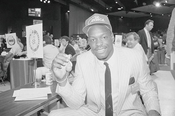 Terrapins247's tweet photo. 40 years ago today, the great Len Bias tragically passed away. His impact on the University of Maryland basketball program will never be forgotten 🐢❤️ https://t.co/e1efCfW4W5