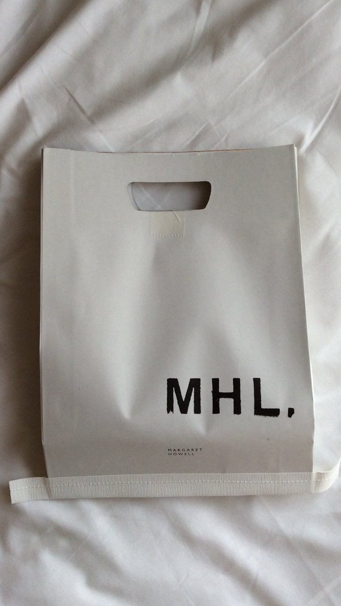 산 tweet media