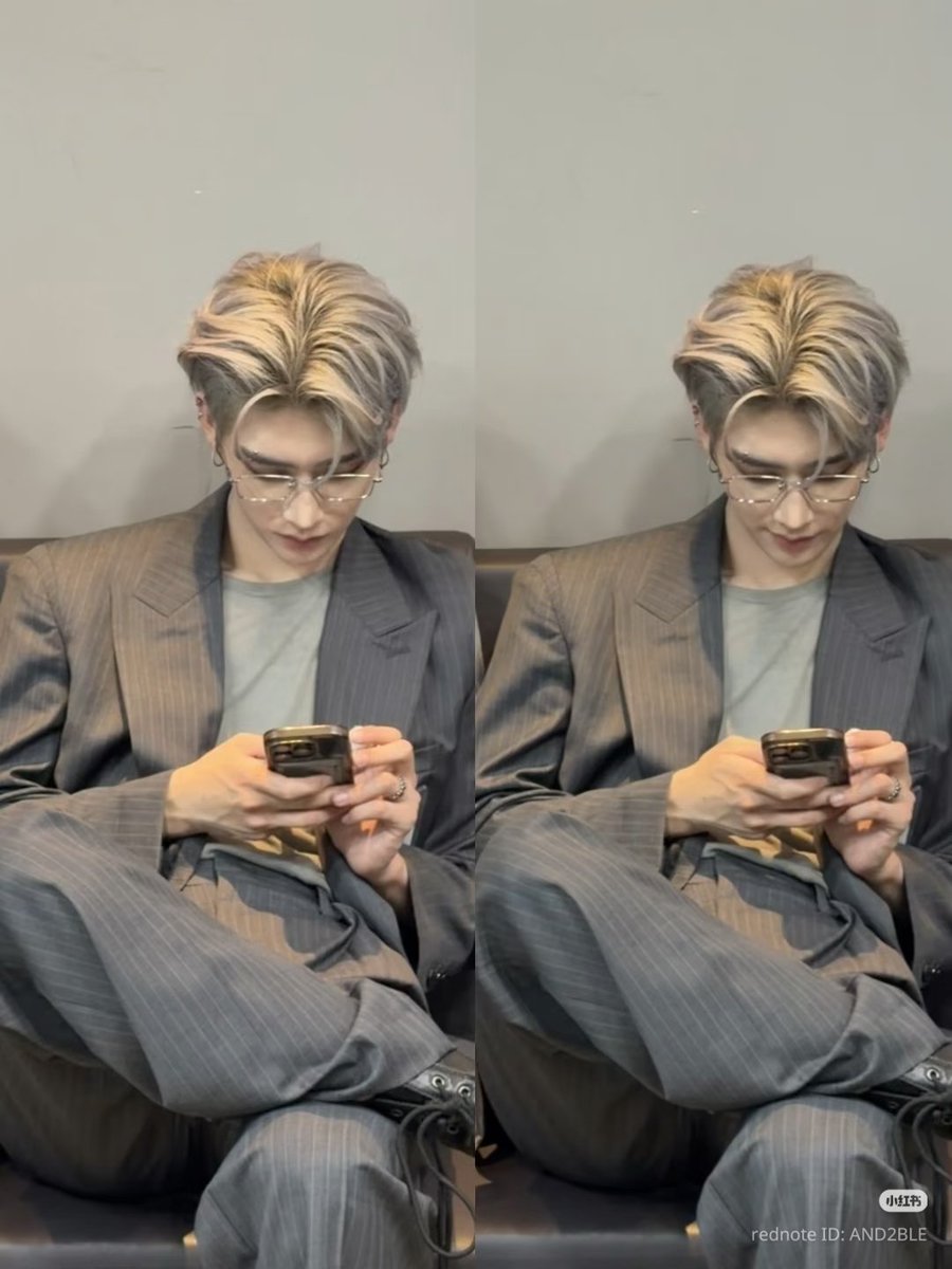 RICKYGLOBAL_'s tweet photo. [🎥] 260619 — AND2BLE XHS Update with #RICKY 

The countdown for these stars' ✨SHOWCON✨ is on! 🔥

🔗 : https://t.co/L0yyFyYFyK

#리키 #沈泉锐 #リッキー #AND2BLE #앤더블 https://t.co/bxPCWZ4U9e