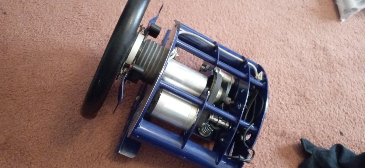 TwitturdicusMax's tweet photo. @lucyshow11 Where would I mount the #ECCI wheel :/
35 pounds. All CNC and metal.
10Bit sensor to sense 1024 wheel positions.
Built in 1997 is upgraded to USB https://t.co/zcMAWc1szF