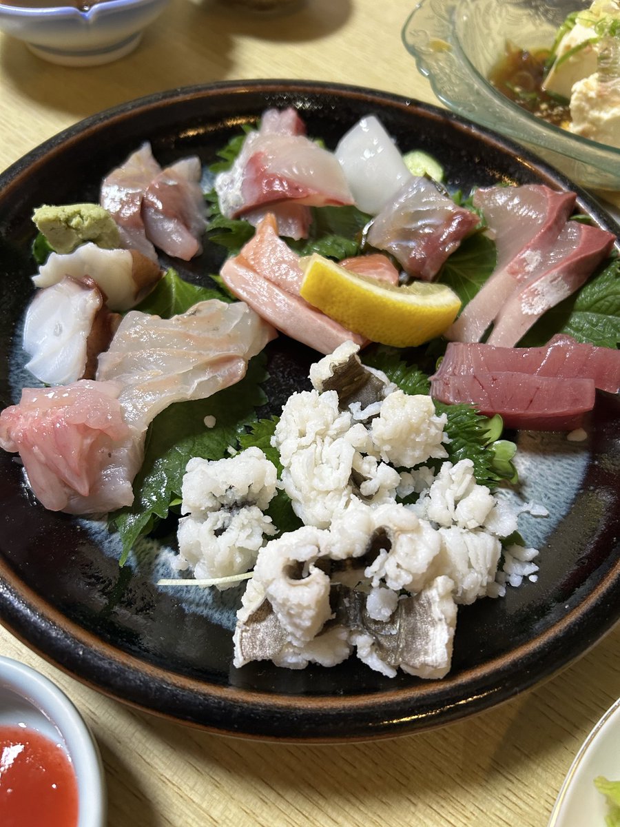 dr_sento's tweet photo. ふる里
〒600-8490, 京都府京都市下京区, 立中町478-2, 鳥居ビル3F
スイカジュースが絶品🍉😇 https://t.co/0OmlBxsZnA