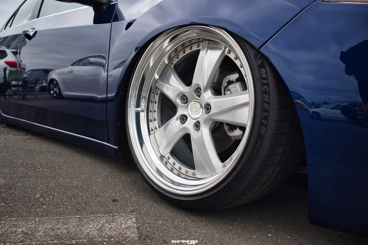 BPMcarmeeting's tweet photo. #あなたのホイール教えて見た人もやる
IMLA フルオーダー鍛造
純正輪切りリバレル3P風味
ミシュラン添え🍽️ https://t.co/YBYHK2wk8x