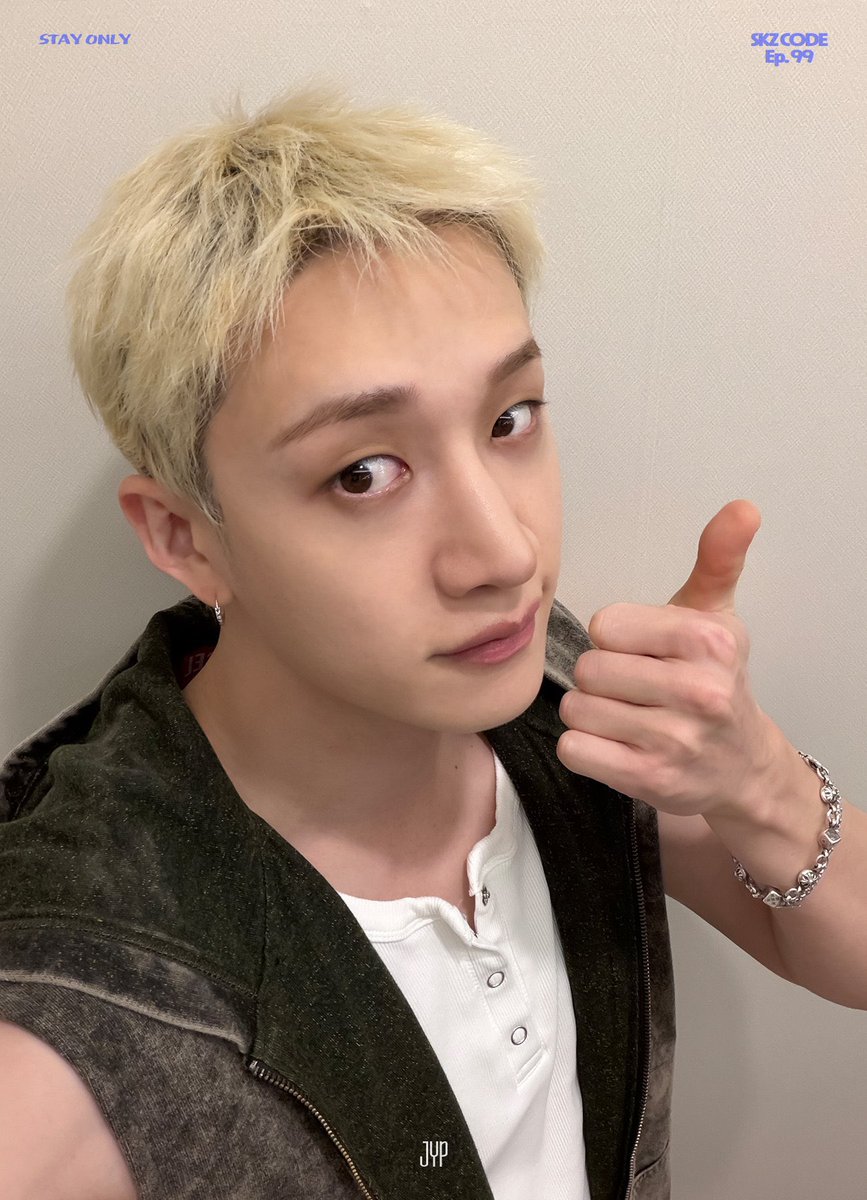 shoyoskz's tweet photo. stay only - SKZ CODE - ep.99 behind selcas https://t.co/gxDGojmPs7